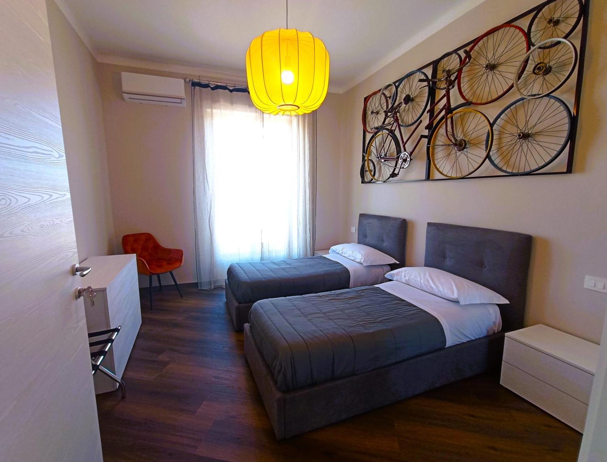 Hotel Mile à Bari Extérieur photo
